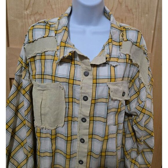 Pol Distressed Yellow & White Plaid Button-Up Shirt W Pockets & Ruffle Details - Picture 2 of 9